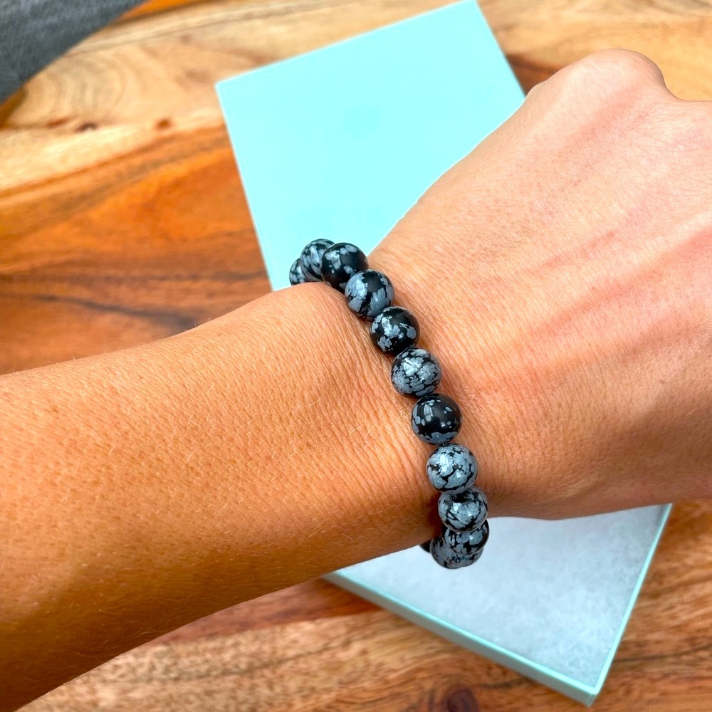 Snowflake obsidian bead bracelet